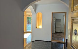 Vilă pentru Activități Comercia –5 Camere, Curte500 MP – Zona Aradului - Poză 5