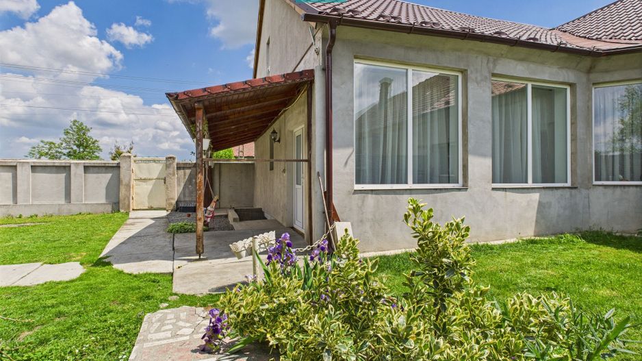 Casă modernă 5 camere, în Caporal Alexa - Sântana - Poză 10
