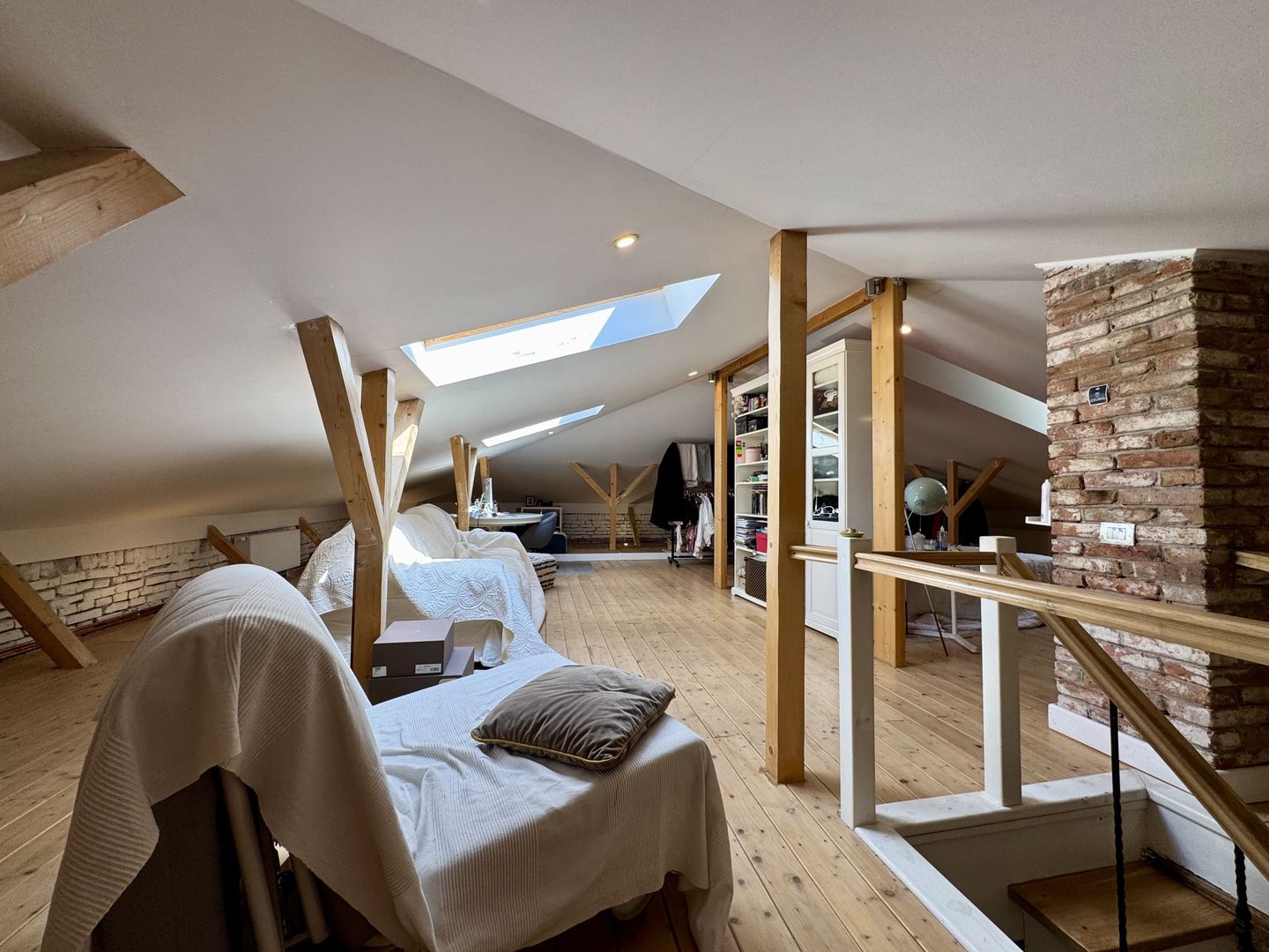 BIJUTERIE ISTORICĂ  SI RAR DE VANZARE in zona ARMENEASCA - Poză 39