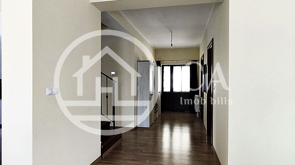 Casă de vânzare cu 4 camere în Cihei, Bihor - Poză 7