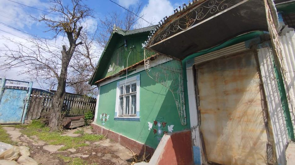Casă bătrânească cu 3 camere de vânzare în satul Hîrbovăț, r. Anenii Noi - Poză 7