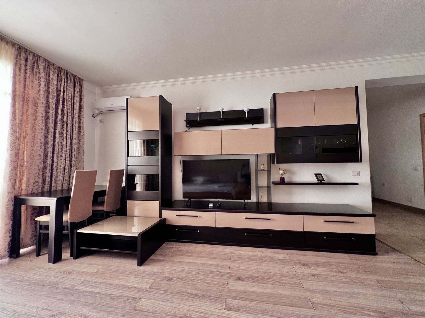 Apartament 2 camere, vedere frontală la lac – Solid Residence, nr. 383 - Poză 5