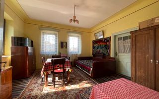 Casă individuală | 2 corpuri | Șură și anexe | teren 1460 mp – Porumbacu De Jos - Poză 5