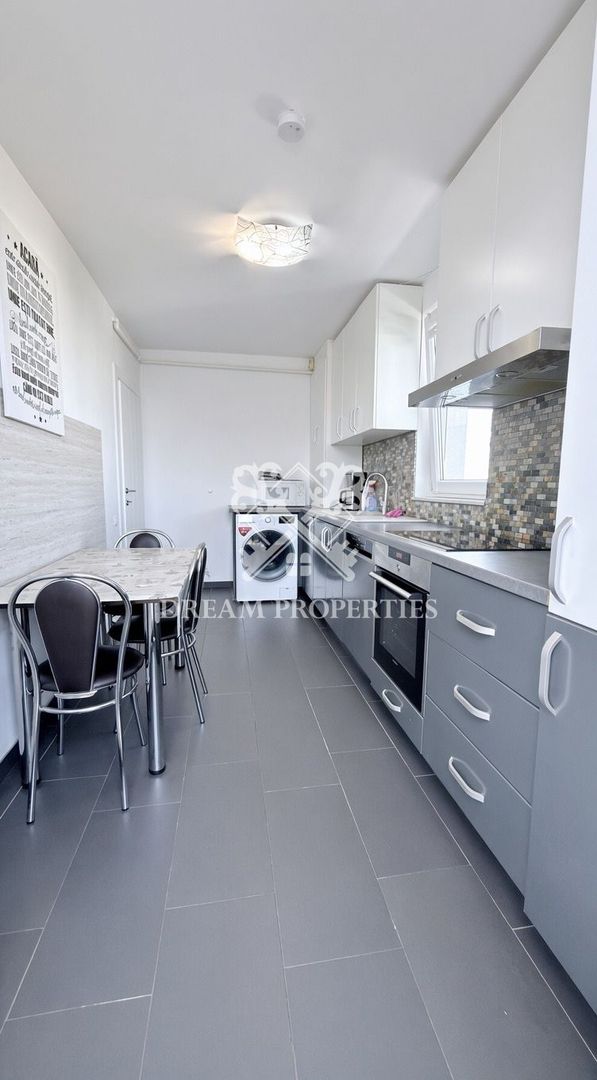 Apartament semidecomandat cu 3 camere, balcon, parcare, zona VIVO - Poză 5