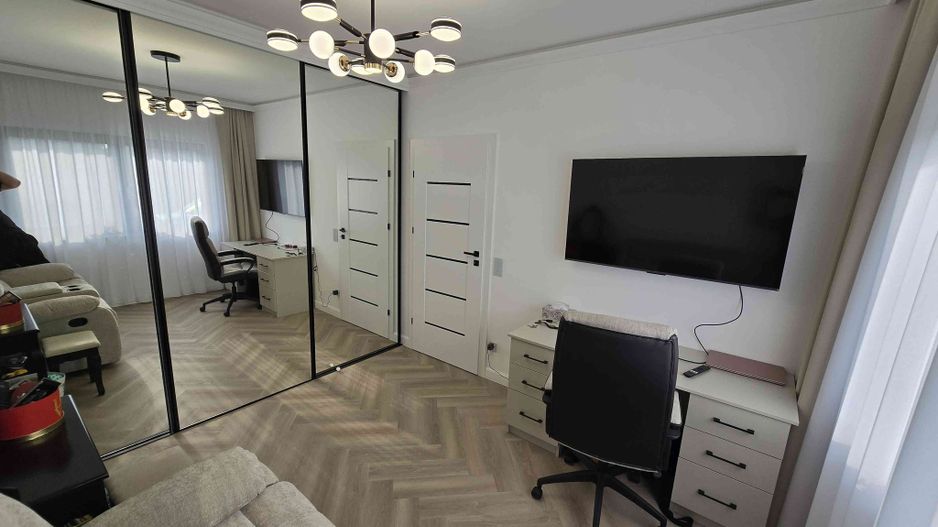 BRASADAS vinde casa Smart 2026 . 130 mp. Mobilată & Utilată. - Poză 9