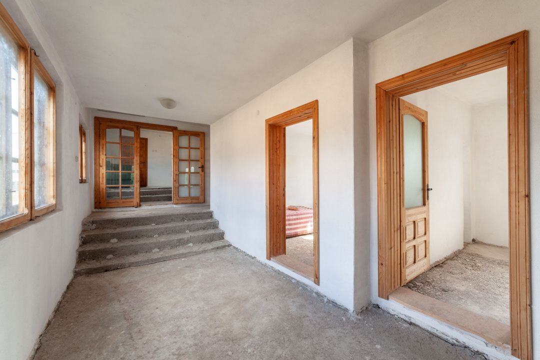 Casa +teren 1093 mp Domnesti-Arges cu o panorama superba! - Poză 5