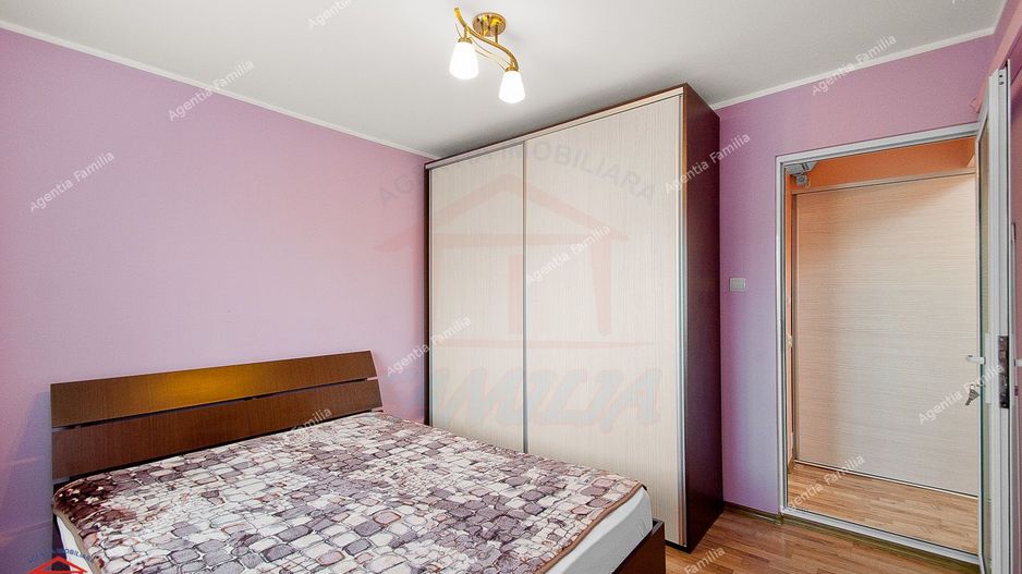 De vanzare apartament 2 camere Micro 39, etaj 3 - Poză 11