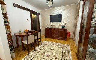 Vânzare apartament cu suprafață totală de 50 mp, zona Scolii 7 - Poză 3