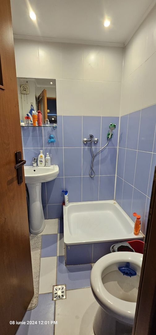APARTAMENT 4 CAMERE RENOVAT DECOMANDAT SU 80MP BLOC 1980 - Poză 9