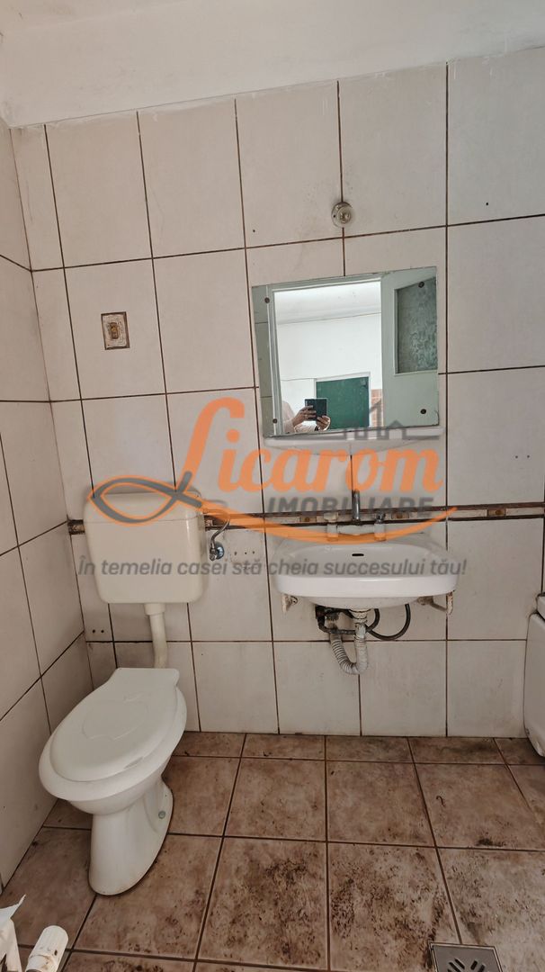 Casa singur in curte zona ZONA ISTORICA langa Seminarul Teologic - Poză 10