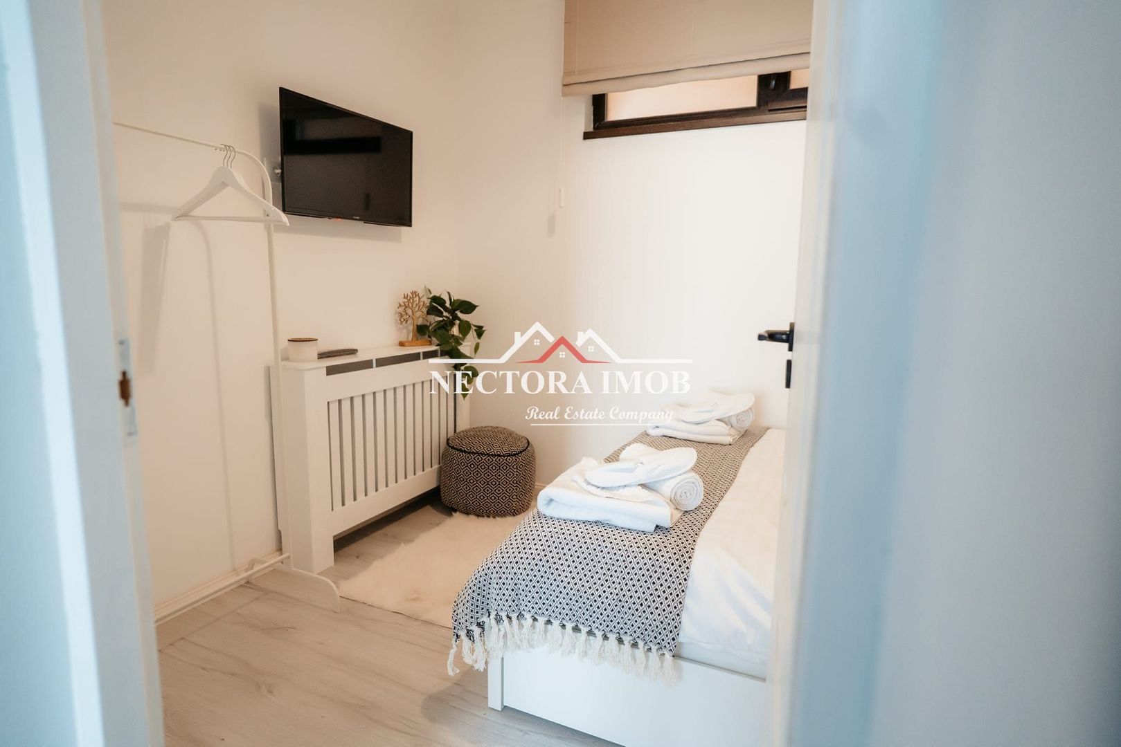 NECTORA IMOB-Apartament 3 camere, Zona Garii, 80 mp, Mobilat/Utilat - Poză 8