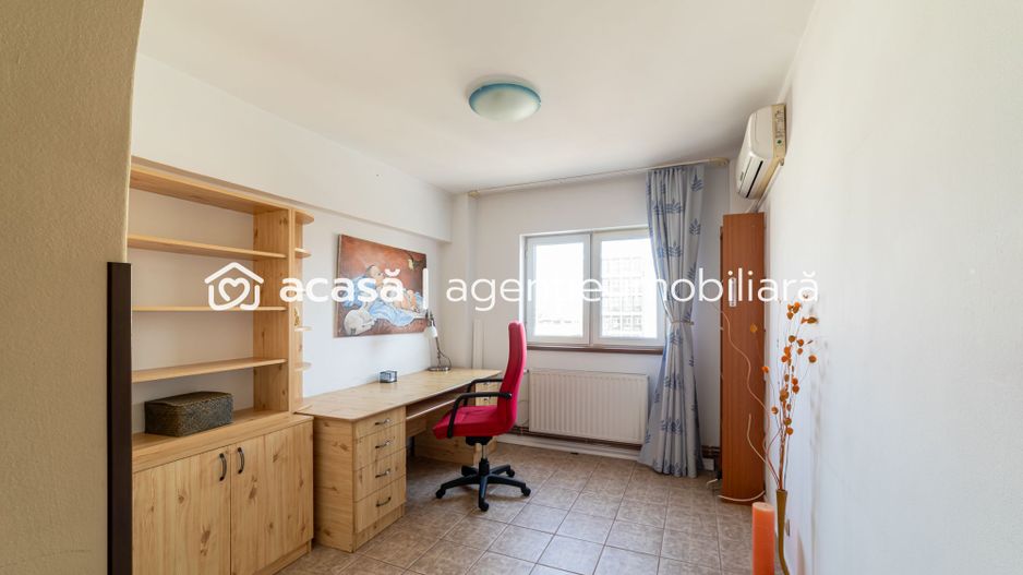 REZERVAT!!! Apartament 4 camere în Piața Spitalului - Poză 2