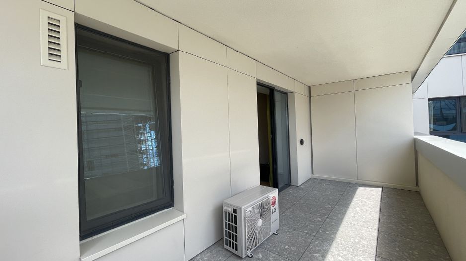 Apartament modern de 2 camere cu terasă spațioasă în zona Aviației - Poză 12