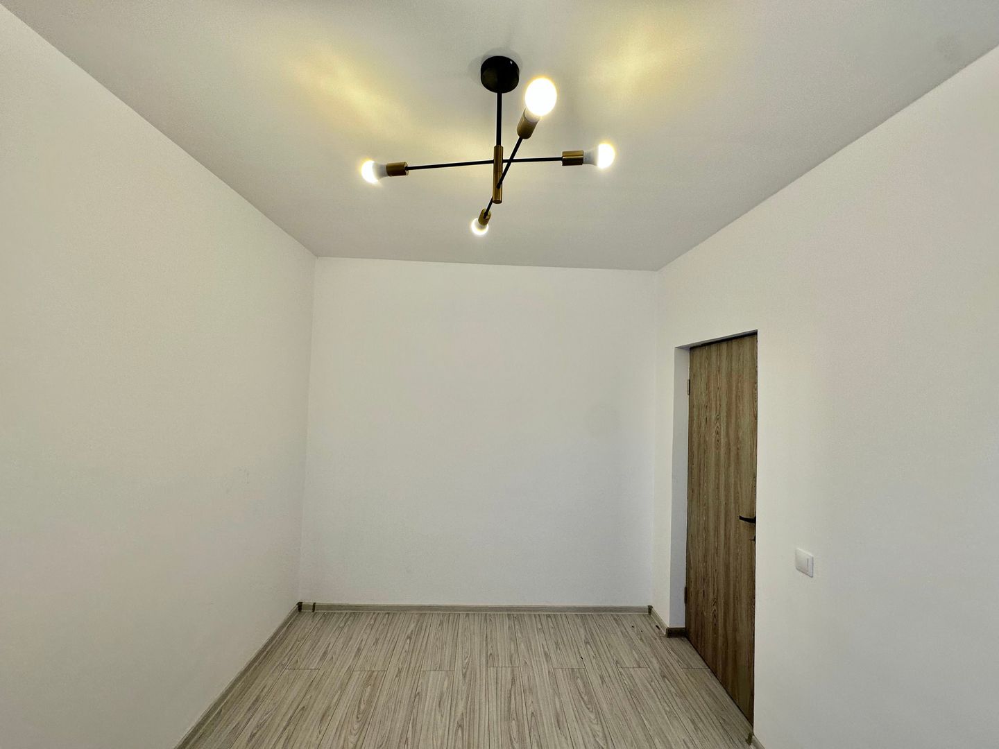Casă modernă de închiriat, Stupinii – Str. Nicovalei- prima inchiriere - Poză 11