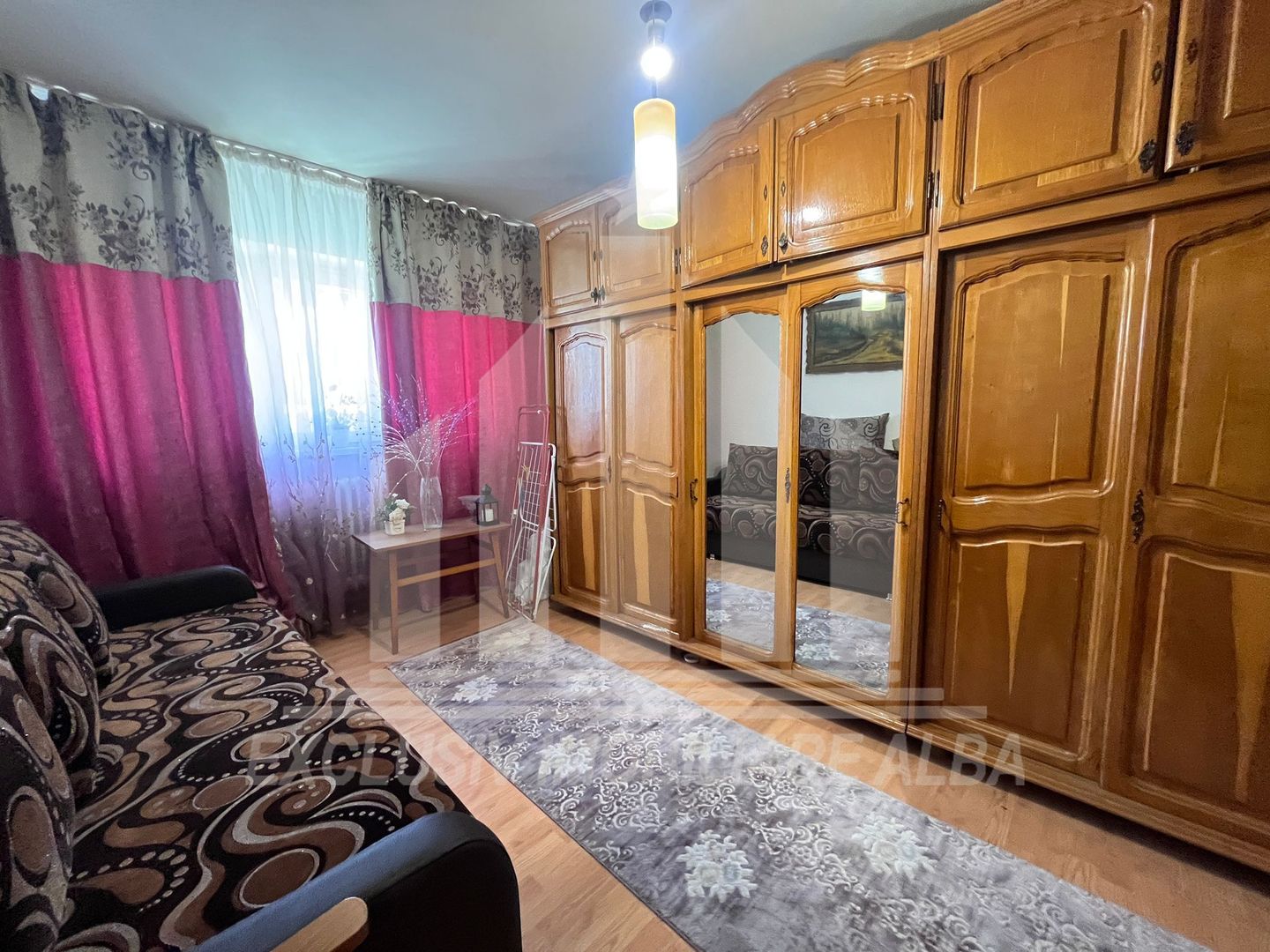 Garsoniera de vanzare zona Cetate-Lidl, parter inalt. - Poză 1