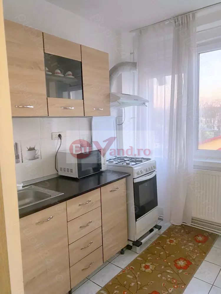 Apartament cu 2 camere de închiriat – Zona Centrală, Str. Domnească - Poză 10