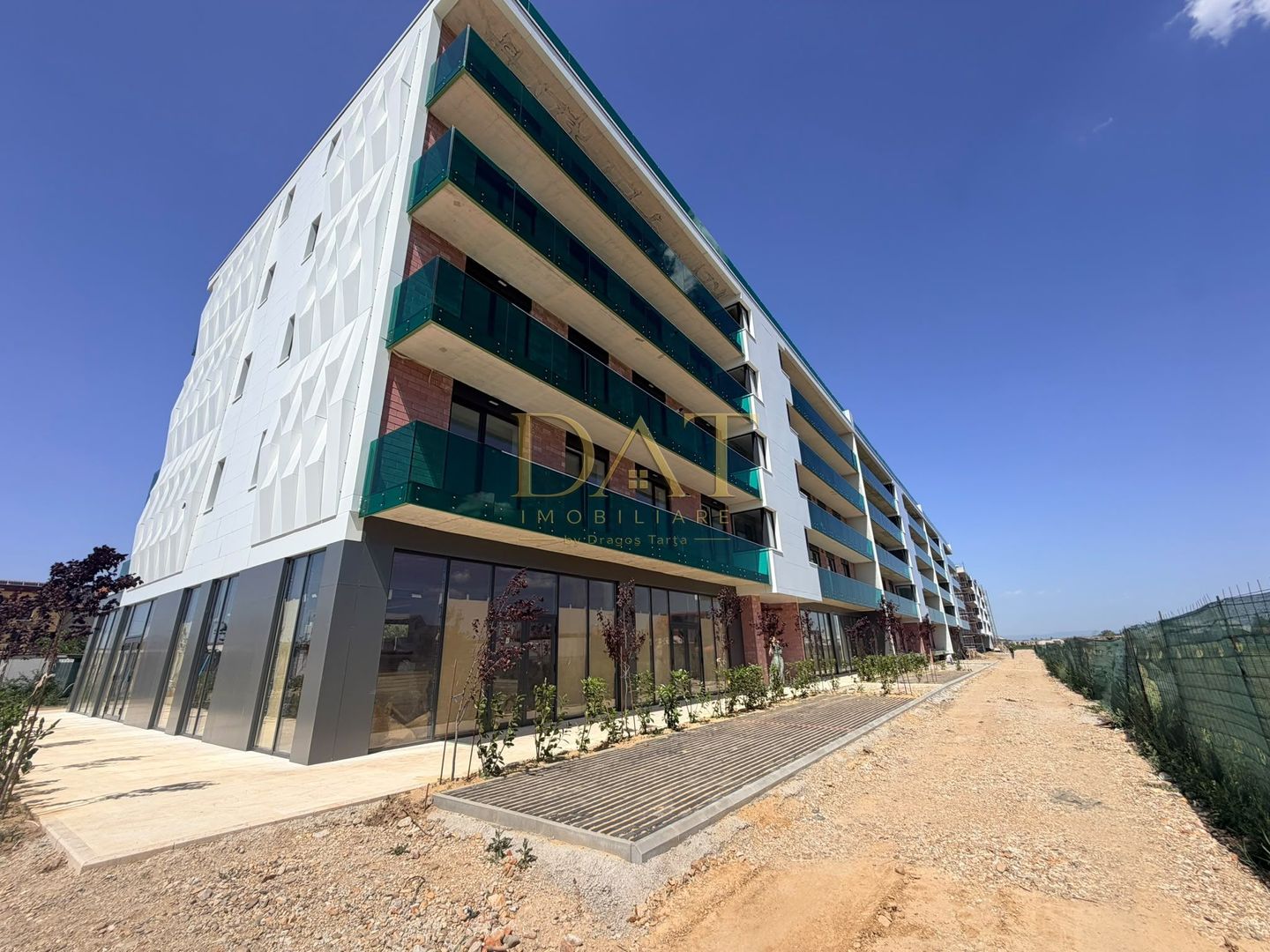 2 camere | finisat premium | parcare inclusa | VIVA RESIDENCE FELIX - Poză 1