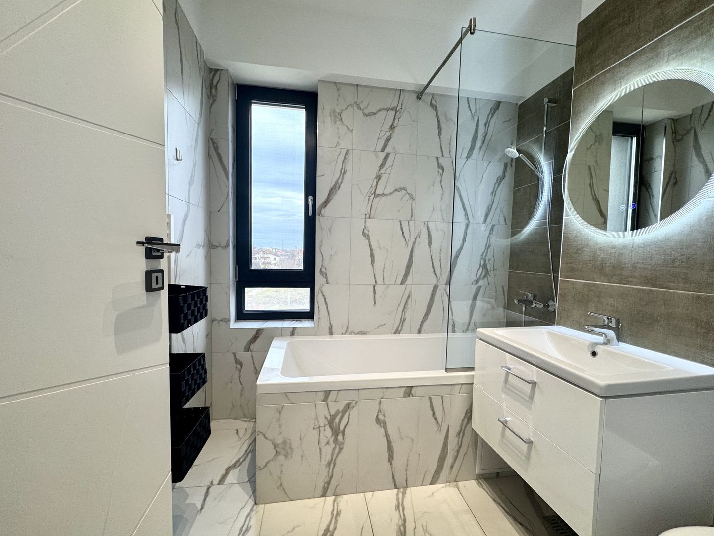 Apartament 3 camere Smart Home, în zona Lipovei, lângă pădure - Poză 18