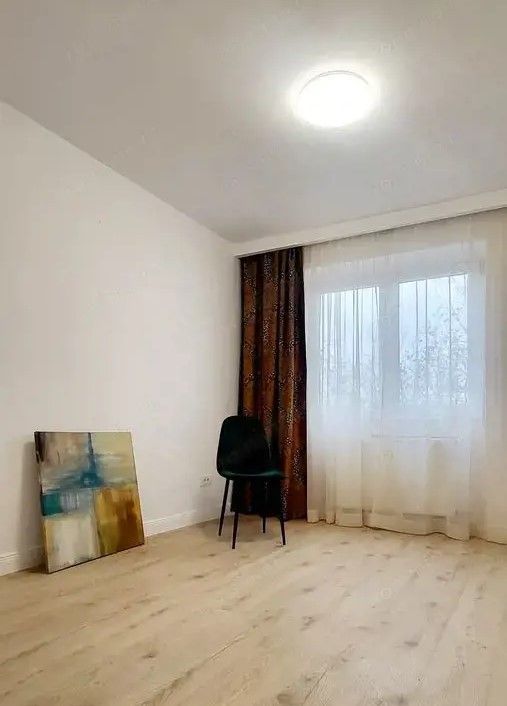 De Vanzare apartament 2 camere Cismigiu sect 1 - Poză 4