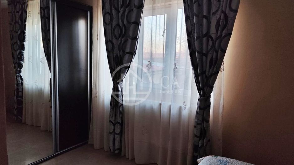 Casa de vânzare cu 5 camere in Popești, jud. Bihor - Poză 2