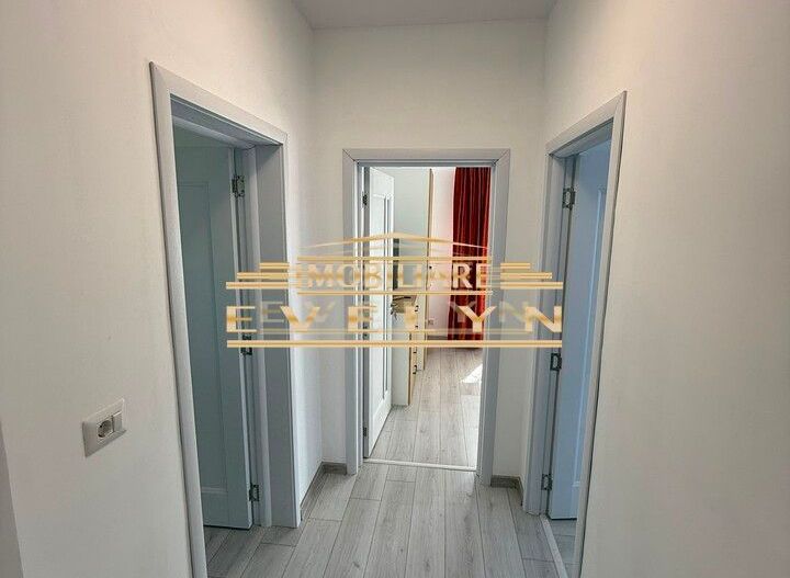 Apartament 3 camere de vânzare – Zona Pod de Piatra (Magazin Piticot) - Poză 5