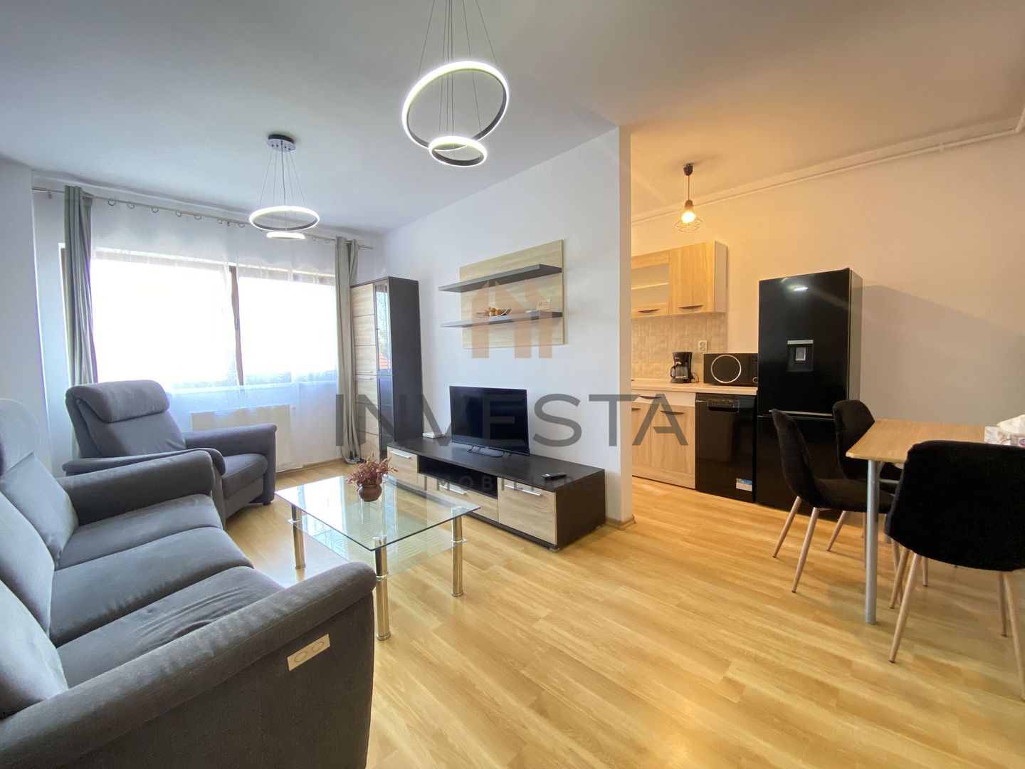Apartament 3 camere cu parcare de inchiriat, Pet Friendly, zona Centru - Poză 1