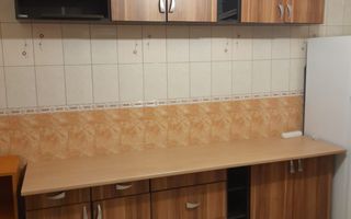 Garsoniera la curte Sos. Oltenitei, piata Sudului - Poză 3