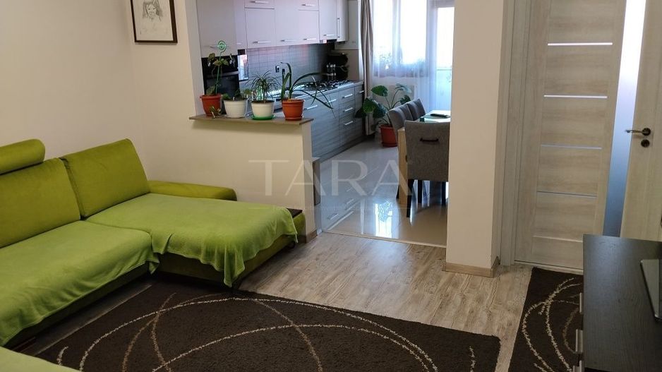 Apartament 2 camere, balcon generos, parcare.  Zona Terra Residence. - Poză 4
