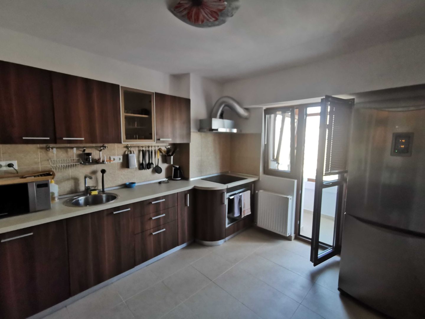 Ag BRASADAS închiriază ap 2 cam etaj 6/9 Blv Octavian Goga. - Poză 1