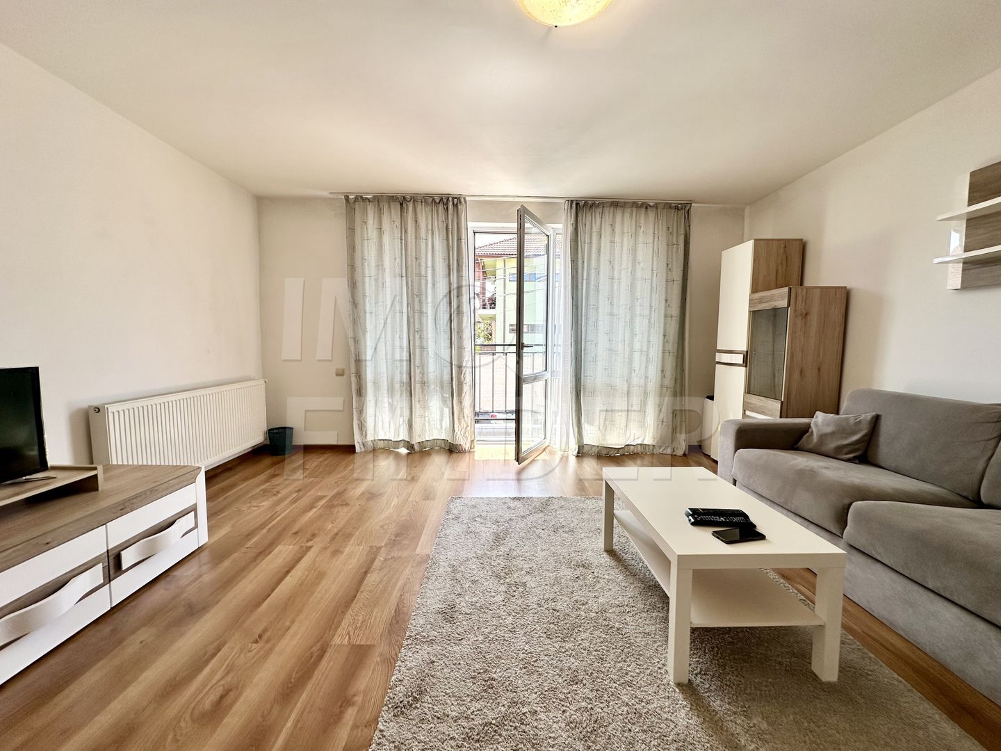 Vanzare 2 camere, in vila, etaj 1, decomandat, 63 mp utili, parcare - Poză 4