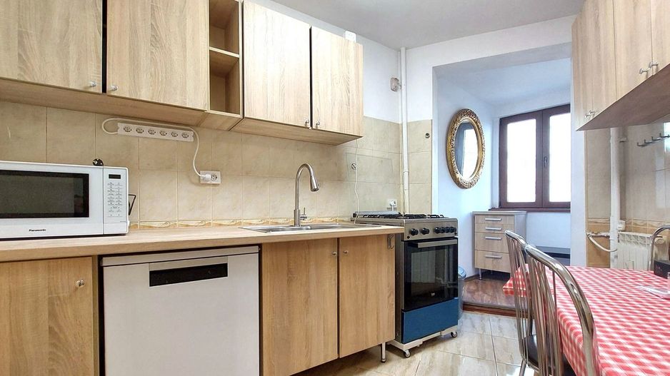 🚇 Închiriez Apartament cu 2 camere, 5 min metrou Titan, etaj 4, complet utilat - Poză 4
