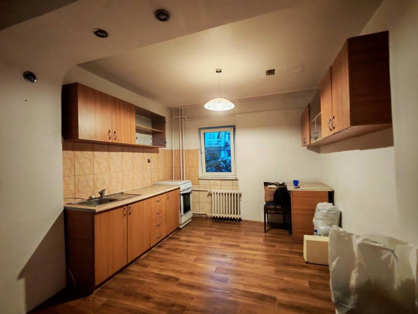 Soarelui | 2 Camere | Balcon Parter Înalt | Centrala proprie | Semidecomandat - Poză 1