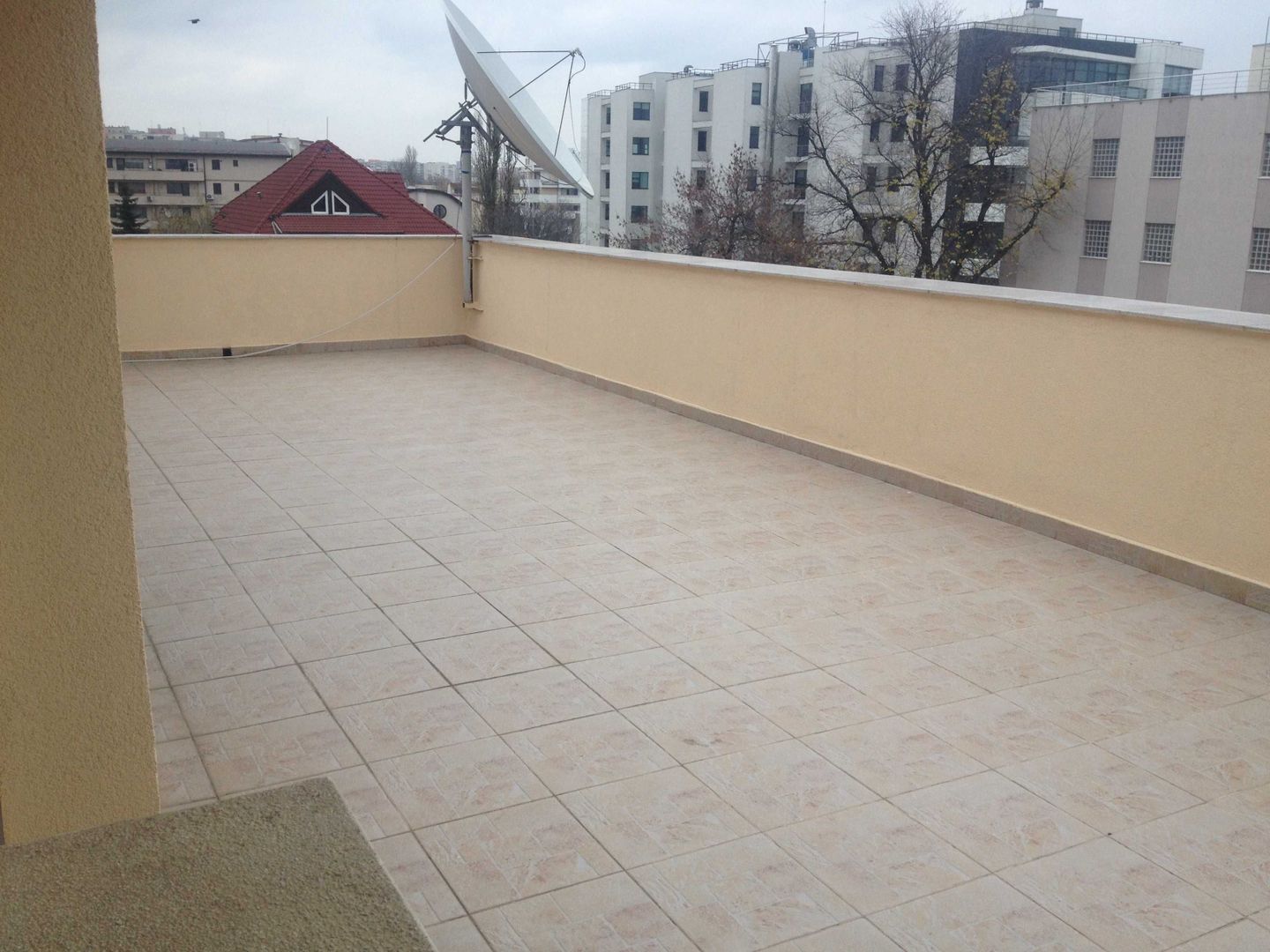 locatie unica: Polona-Dorobanti-Dacia - Poză 2