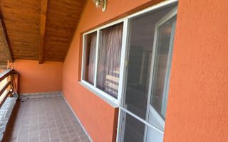 Vânzare casă cu piscină și teren 1.070 mp - Poză 17