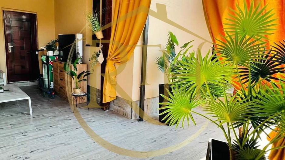 Vând casă  vila cu 5 camere,in Giroc ,materiale premium,comision ,0' - Poză 4