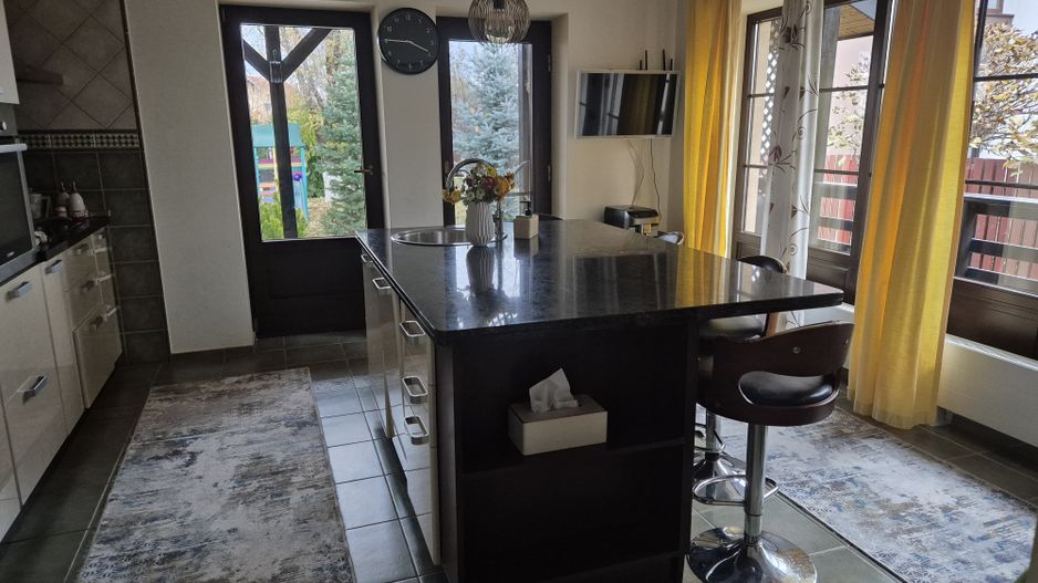 Casa În Sanpetru De Vânzare - Poză 12