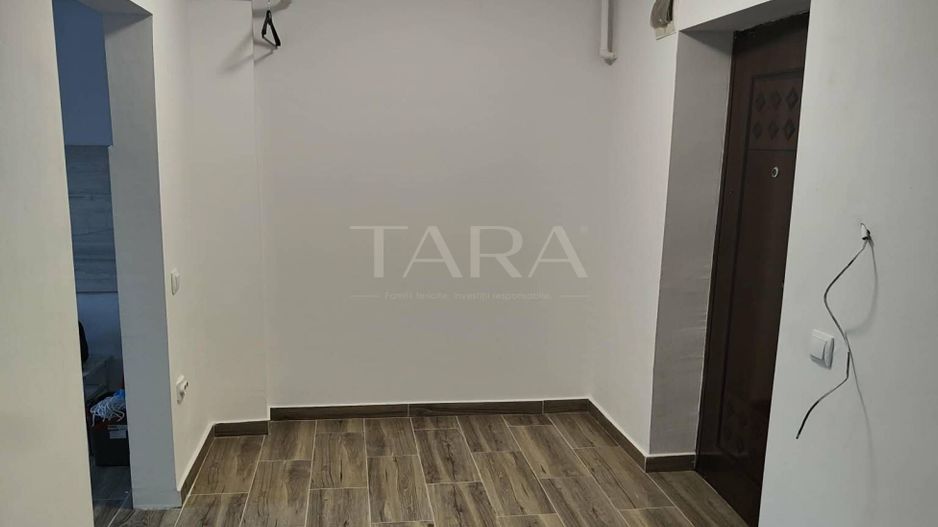 Apartament cu 1 cameră și balcon, mansardă în imobil cu 4 etaje. - Poză 4
