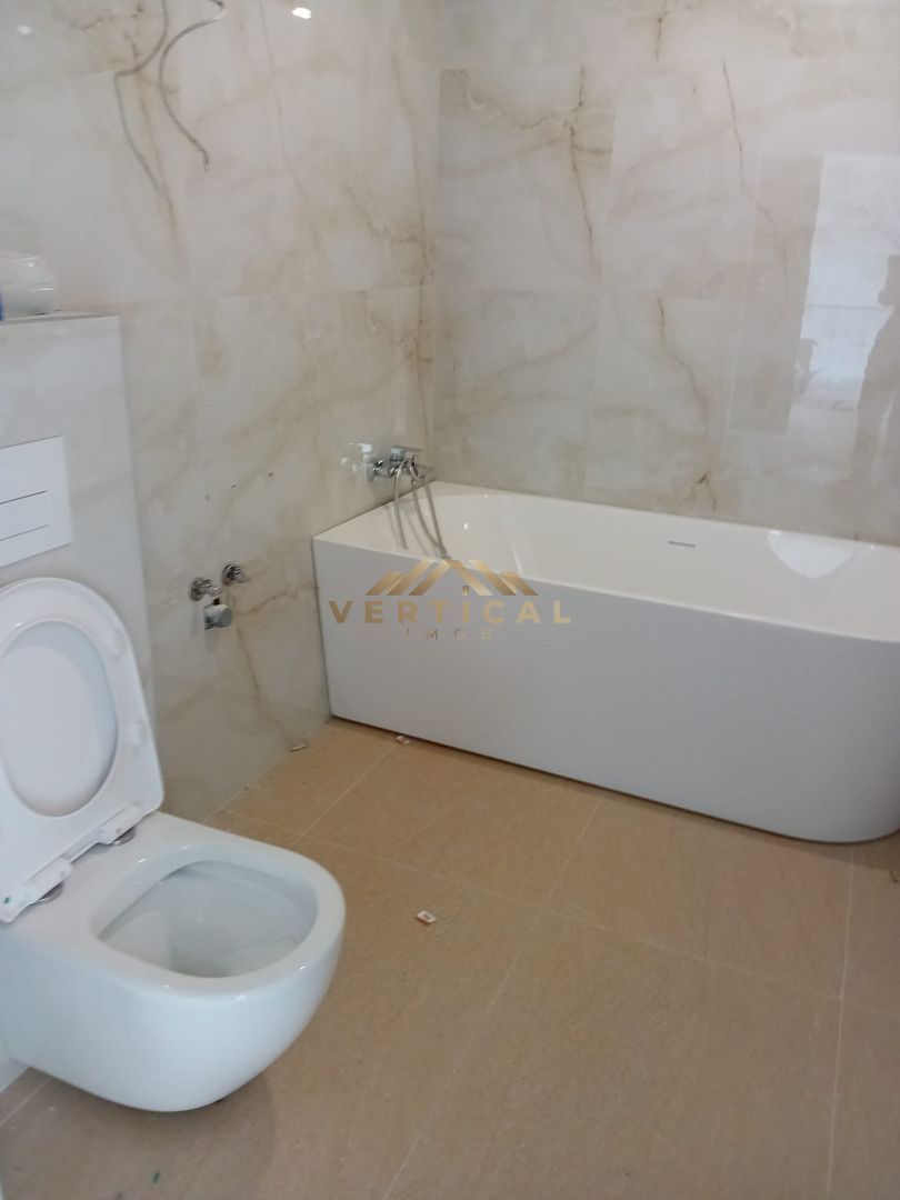 Apartament cu 2 camere, terasă, grădină proprie - Poză 15