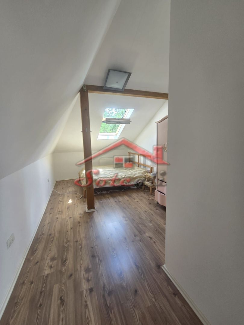 Vila de vanzare in Cornu ( Cornu de Sus) - teren 3300 mp - Poză 15