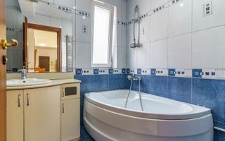 Apartament spațios cu 3 camere și garaj,  zona Bună Ziua - Poză 5