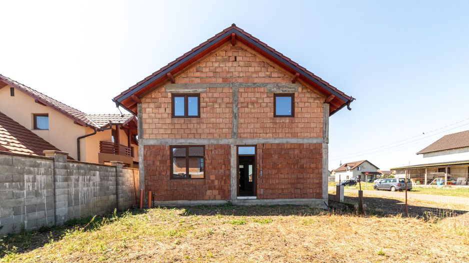 Vandut Vilă la cost de construcție în Fântânele - Poză 9