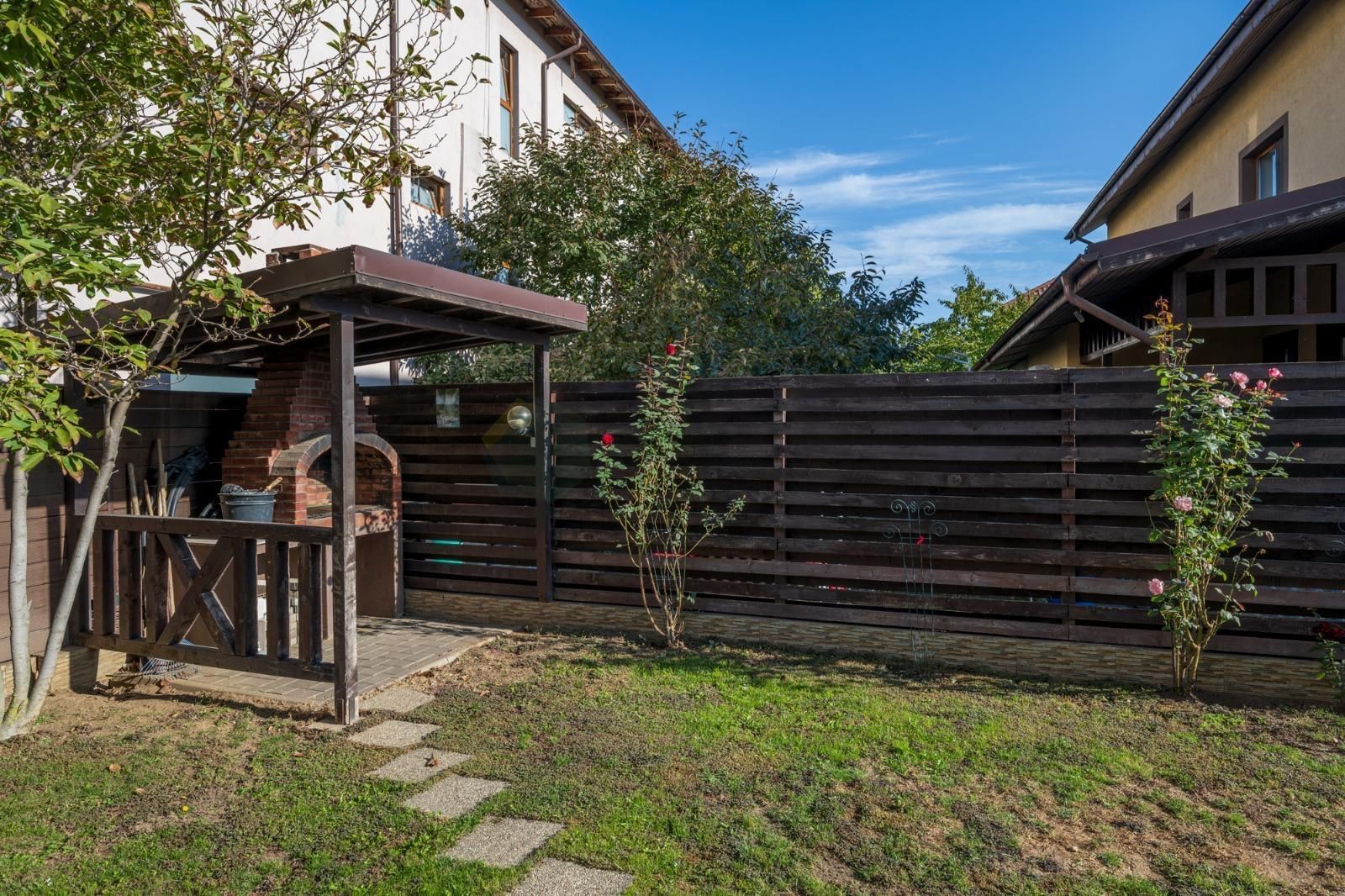 Casă modernă și spațioasă de vânzare în Bragadiru – ideală pentru familie - Poză 34