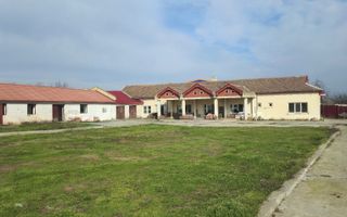 ​Oportunitate Investiție Ovidiu: Teren 4455 mp și Clădiri 1067 mp - Poză 8