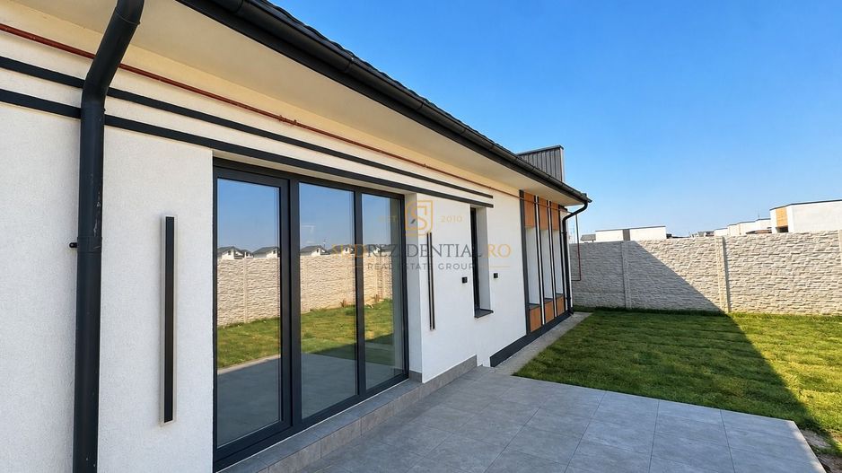 Casă individuală, 4 camere, teren 309 mp - Comuna Berceni - Poză 2