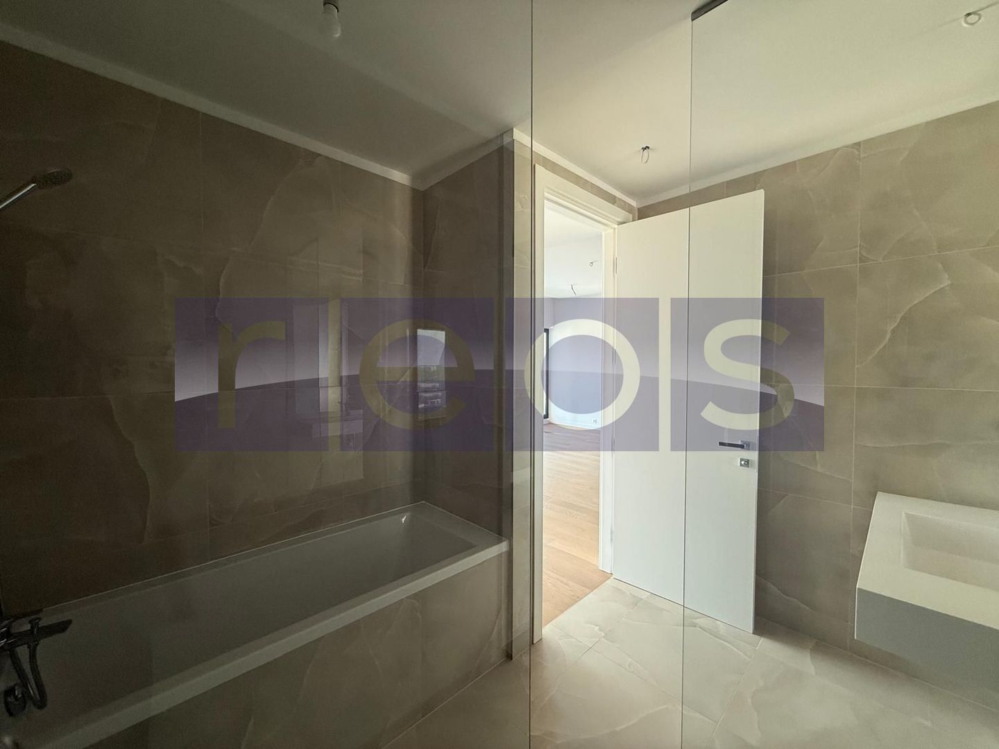 VANZARE 2 CAMERE | VEDERE PANORAMICA | PARCARE | TERASA | ONE VERDI - Poză 10