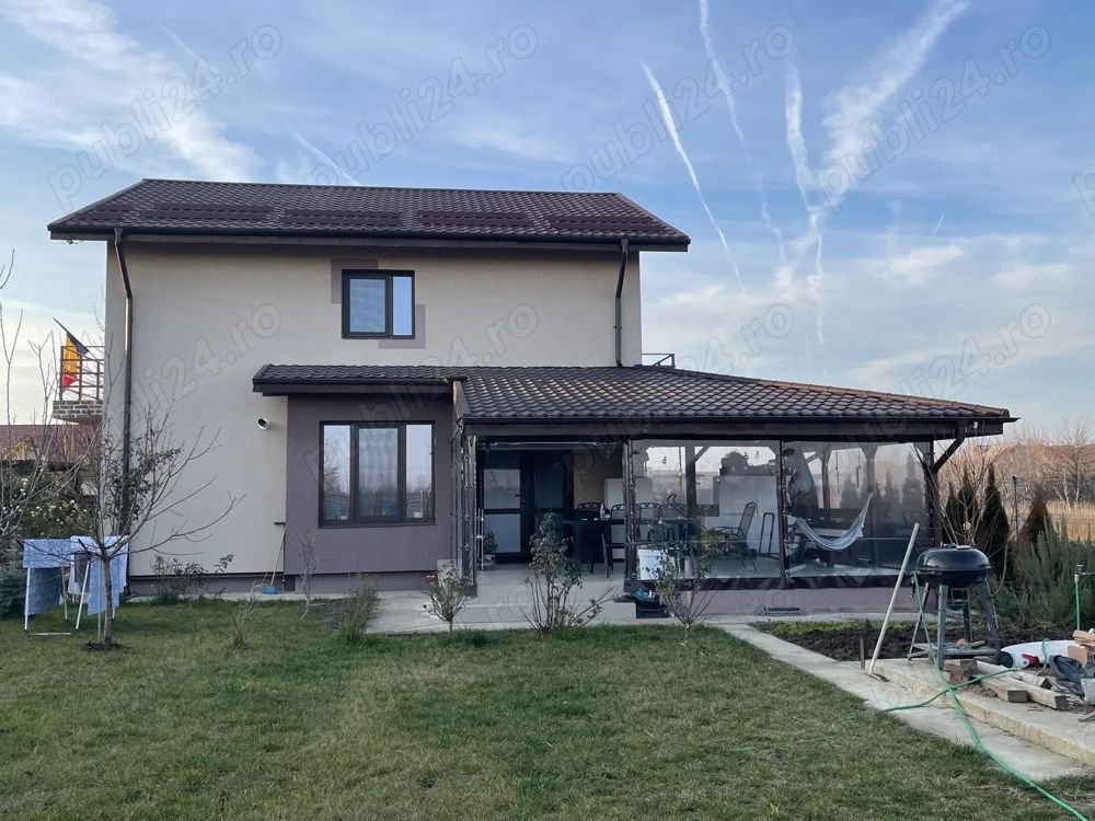 De vanzare casa individuala 4 camere+curte 900mp, Varteju - Poză 1