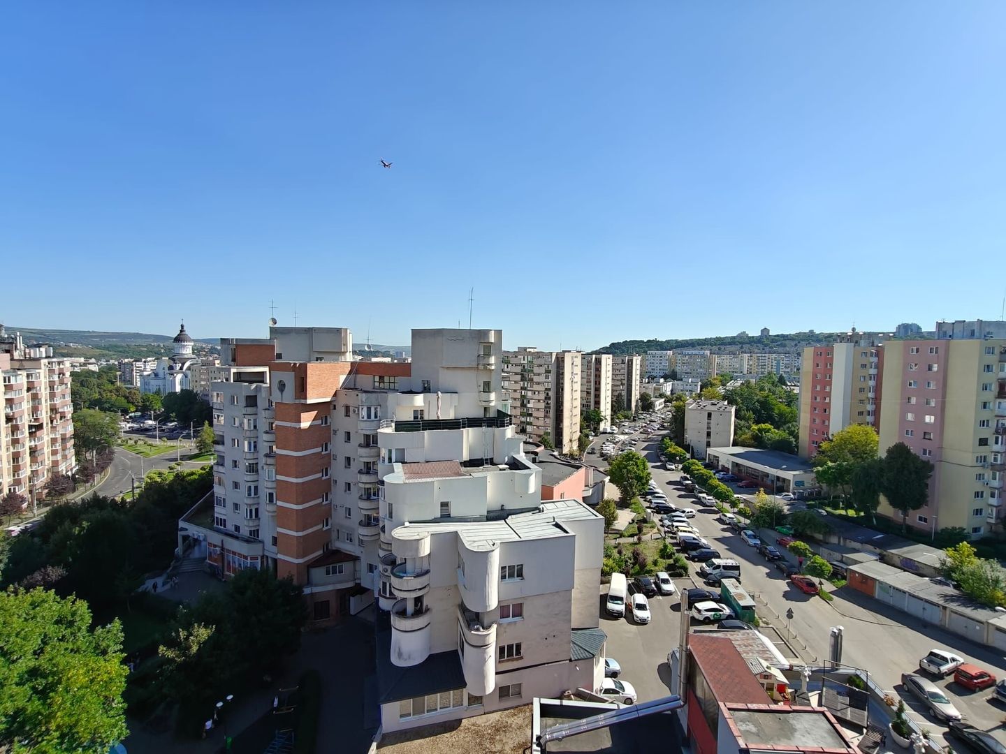 Apartament 2 Camere decomandate, zona Minerva, Comision 0 - Poză 1