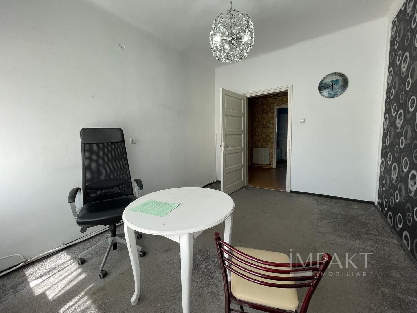 Birou sau locuință! 3 camere decomandate, zona semicentrala! - Poză 2