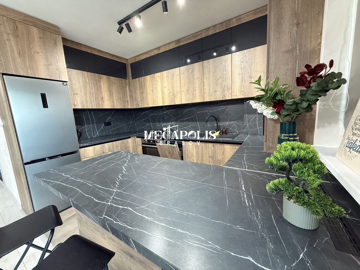 🏡 Studio de lux | Soho Residence Brașov | 47 mp + balcon 8 mp | 550 € - Poză 2