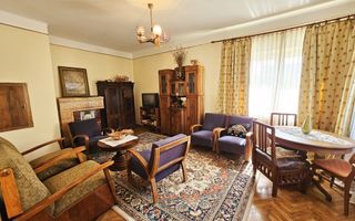 Casa situata in imediata apropiere a Cetatii - Poză 4